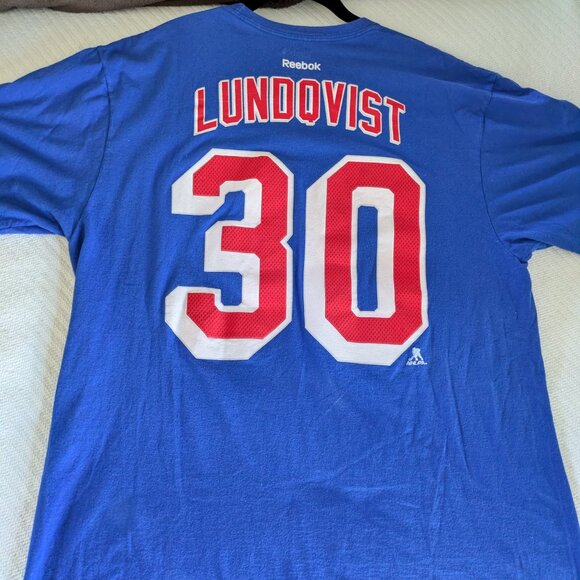 REEBOK - NHL - NEW YORK RANGERS T-SHIRT - FEATURING HENRIK LUNDQVIST - Picture 7 of 8